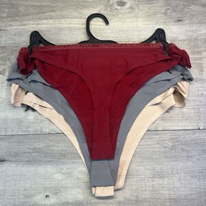 VINCE CAMUTO 3 Pack Women L Thong Panties Red Gray Tan